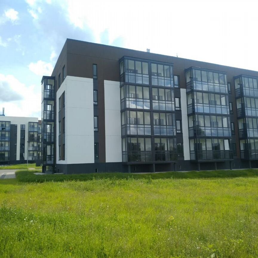 2-к. квартира, 71,1 м², 1/4 эт.