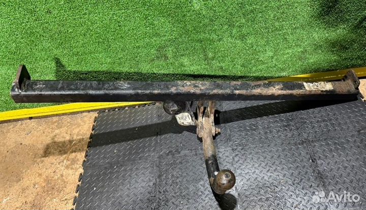 Прицепное устройство (фаркоп) Nissan Qashqai 1.5