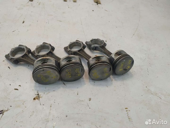 Hyundai Accent поршень шатун G4EB