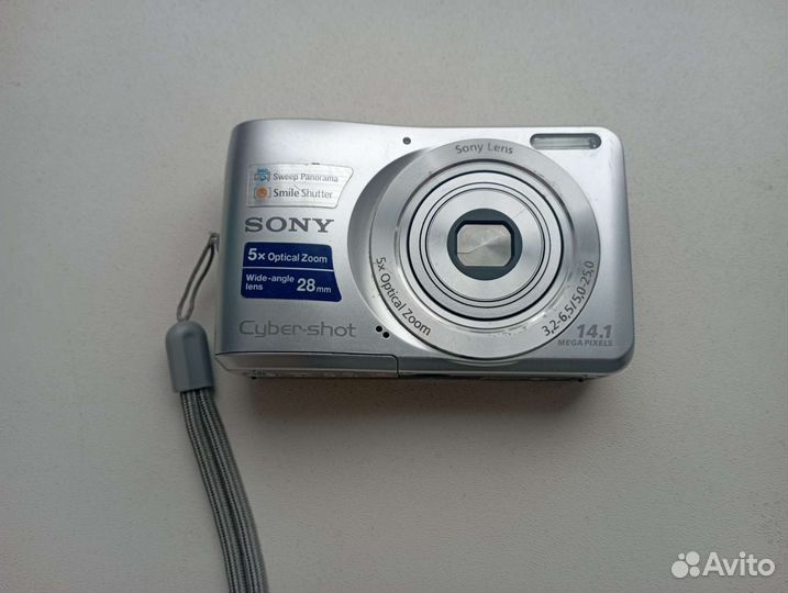 Цифровой фотоаппарат Sony DSC s5000