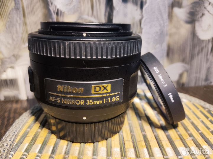 Nikon 35 mm 1.8G AF-S DX