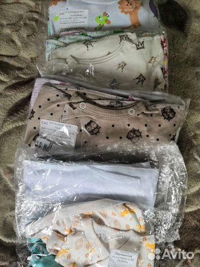 Детские носки,колготки,трусики,распашонки,шапочки
