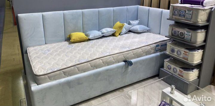 Диван кровать с матрасом для детей