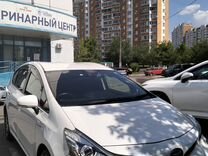 Toyota Prius Alpha 1.8 CVT, 2019, 85 000 км, с пробегом, цена 1 930 000 руб.