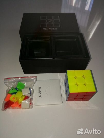Продаётся кубик QiYi MoFangGe Valk 3 Mini, 3*3*