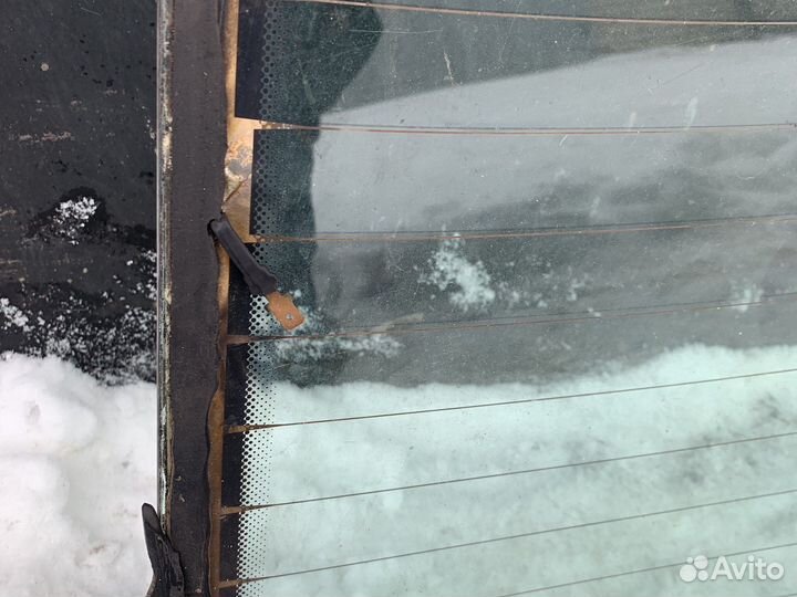 Заднее стекло на daewoo nexia