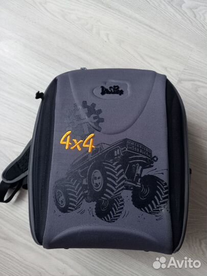 Портфель школьный ортопедический