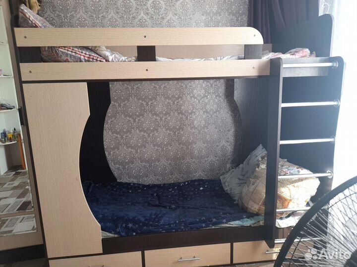 Двухъярусная кровать с ящиками выдвижными