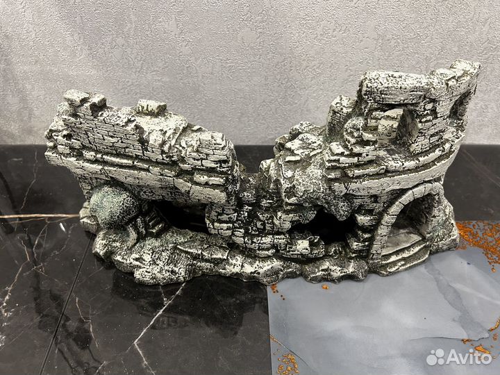 Украшения для аквариума