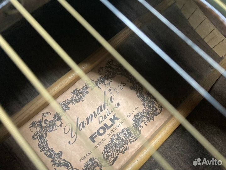 Акустическая гитара Yamaki Deluxe Folk, 1972 год