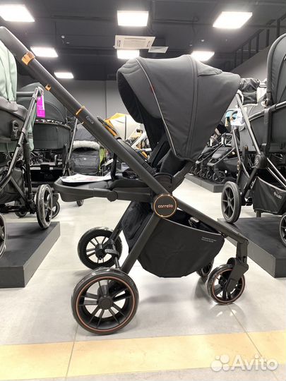 Коляска с реверсивным блоком Carrello Epica