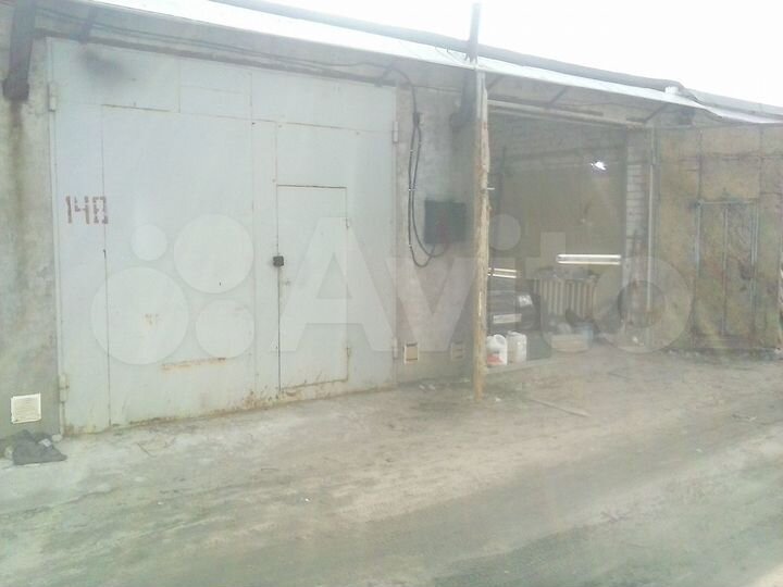 Гараж, > 30 м²