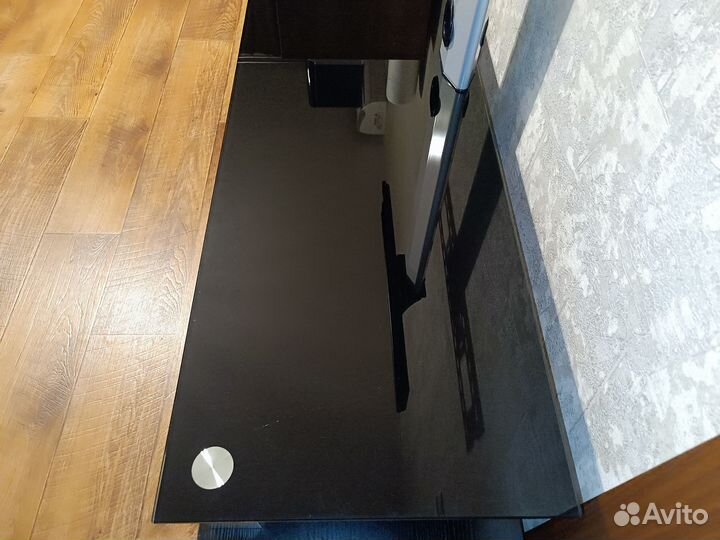 Стойка с кронштейном dexp STS-60S-2GLW под телевиз