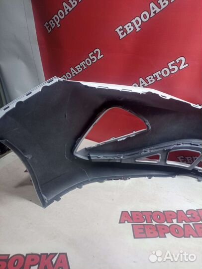 Передний бампер Volkswagen Polo 6