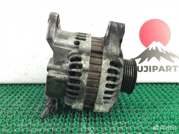 Генератор Nissan Serena PNC24 SR20DE 2000