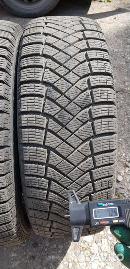 Pirelli Ice Zero FR 225/60 R18