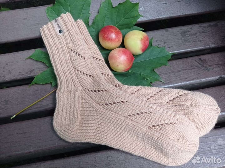 Носки женские ручной работы