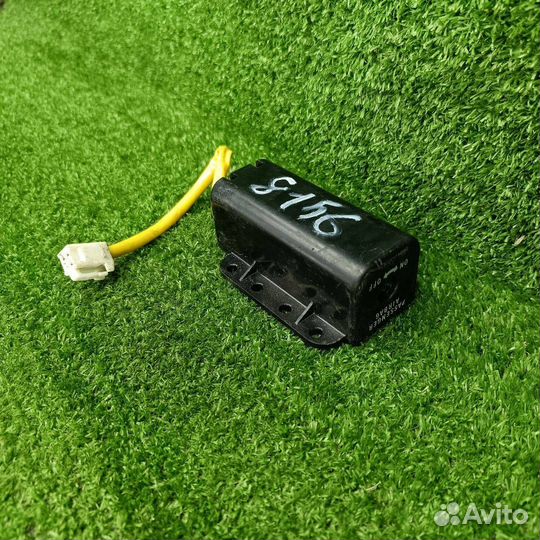 Блок управления подушками безопасности Mitsubishi