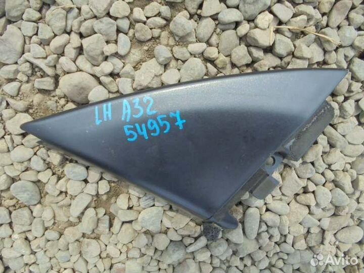 Уголок двери левый Nissan Cefiro A32 VQ20DE 1995/7