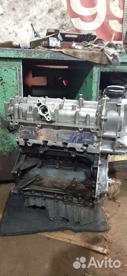 Двигатель Volkswagen Touran cavc 2010г (б/у)