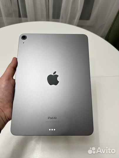 iPad Air 5 2022 (64 gb Wi-Fi) + Apple Pencil-2