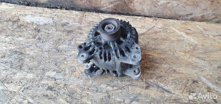 Генератор Volkswagen Golf V 2003-2009