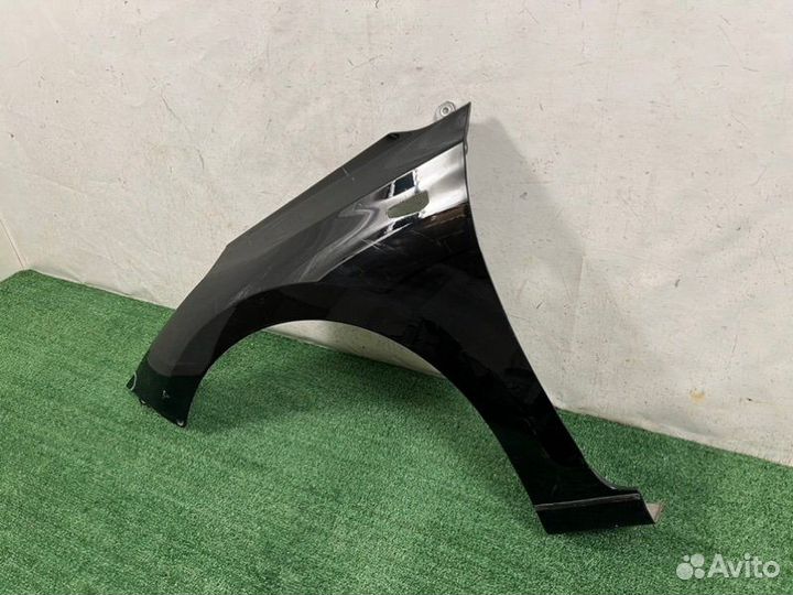 Крыло переднее левое Hyundai Solaris 2