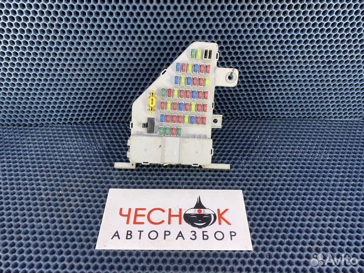 Блок предохранителей Tucson JM D4EA