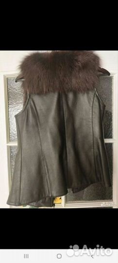 Меховая жилетка