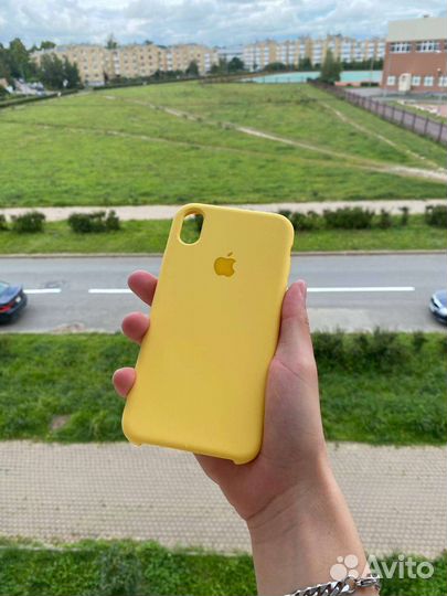 Чехол на iPhone XR