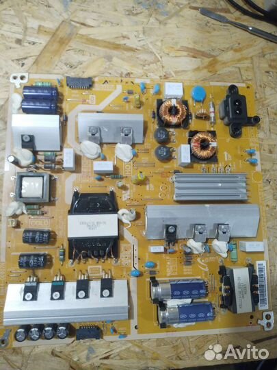 Блок питания BN44-00807H