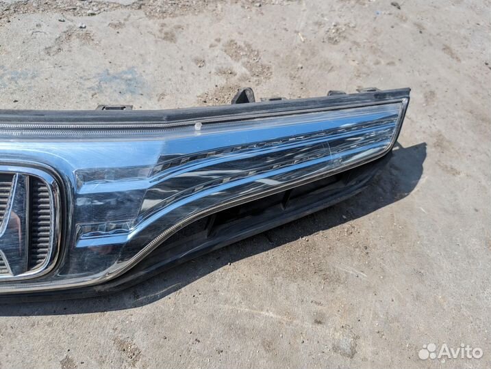 Решетка радиатора Honda Fit GP1 LDA