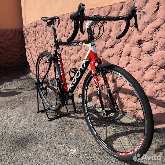 Карбоновый шоссейный велосипед kuota