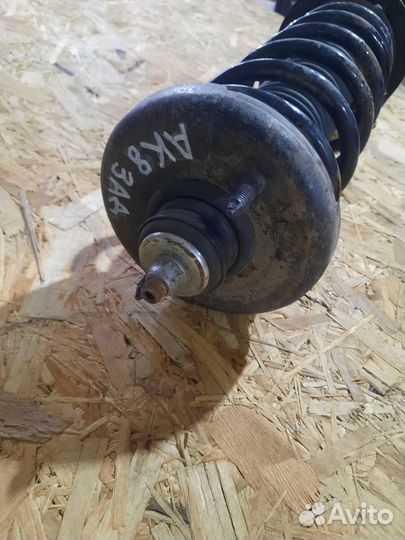 Амортизатор задний стойка Honda Accord viii 08-13