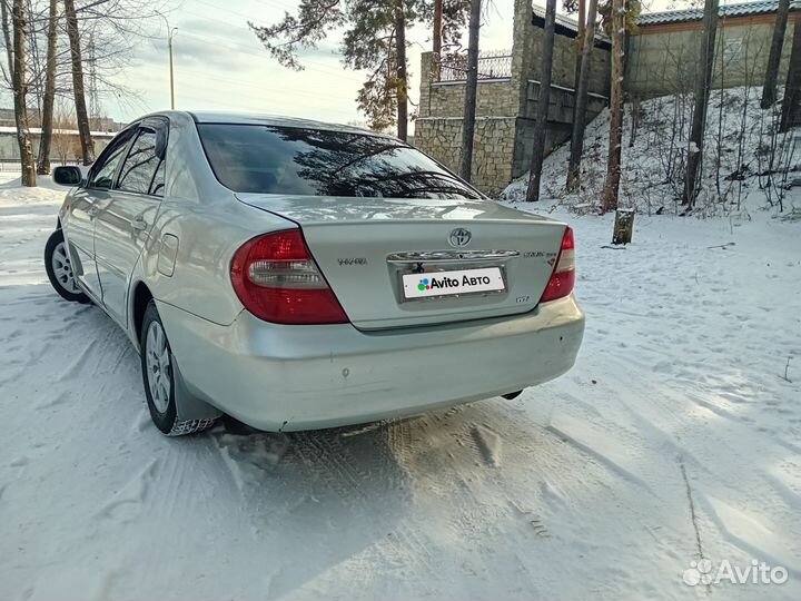 Toyota Camry 2.0 AT, 2001, 215 852 км