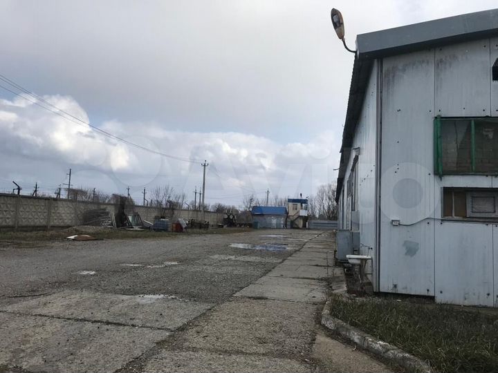 Земля 5,6 га со складами и офисом в Афипской