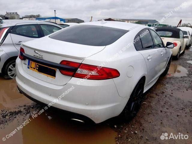 Разбирается Jaguar XF 2014 года Разбор на запчасти