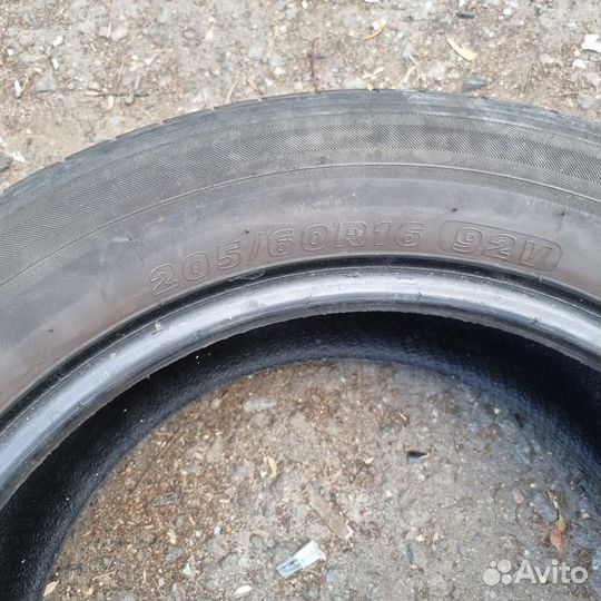 Kumho Solus KH17 205/60 R16