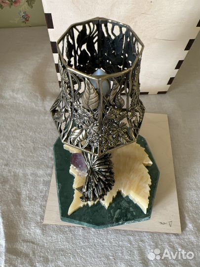 Светильник настольный