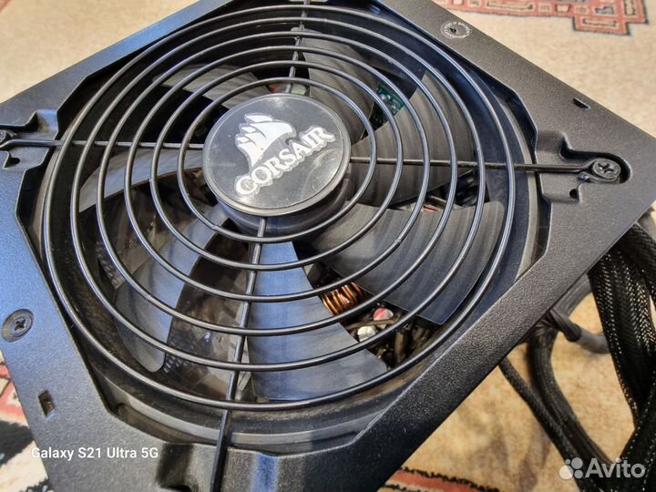 Блок питания corsair CX750M