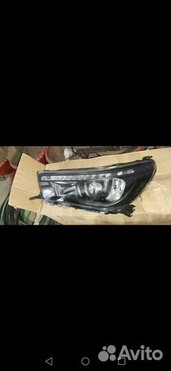 Фары на хайлюкс