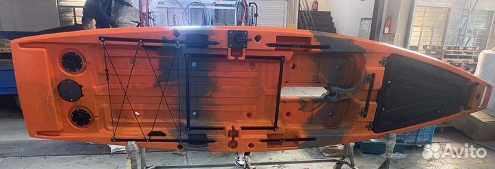 Каяк с педальным приводом (BigFish Max 12,5)