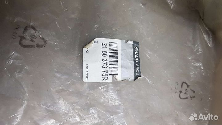 Патрубок системы охлаждения renault