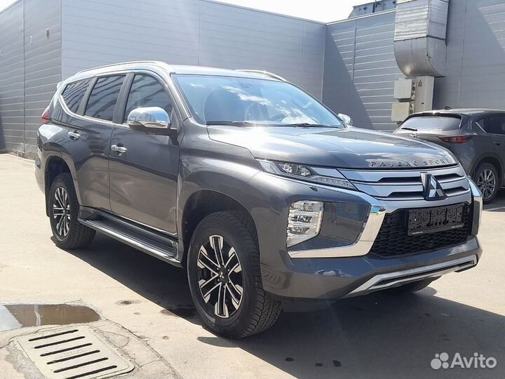 Mitsubishi Pajero Sport 2.4 AT, 2022