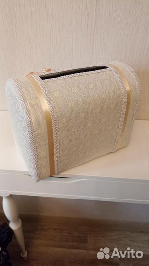 Свадебный сундучок, казна для денег