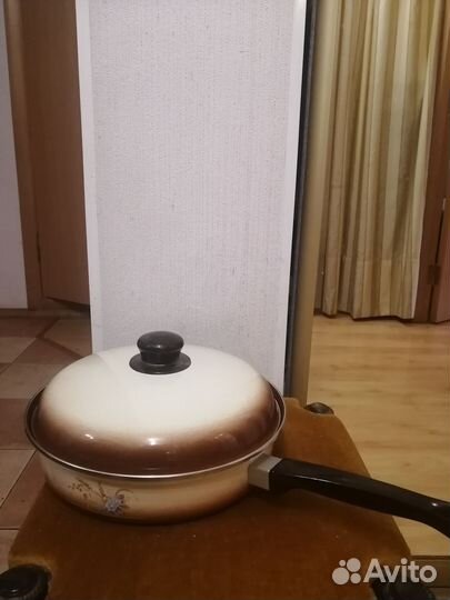 Сковорода эмалированная
