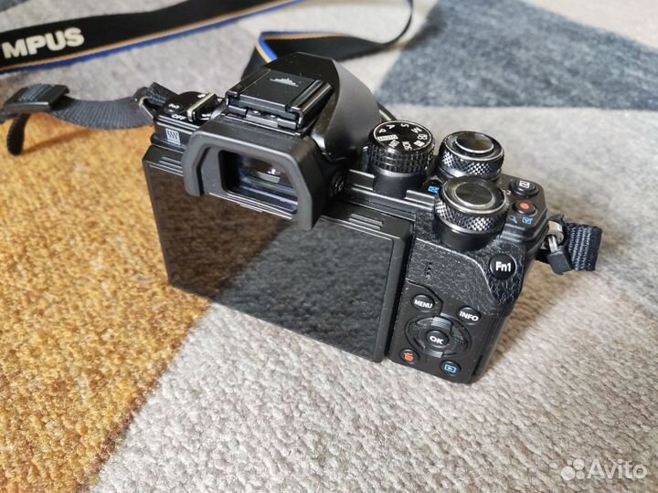 Olympus OM-D E-M10 Mark II kit