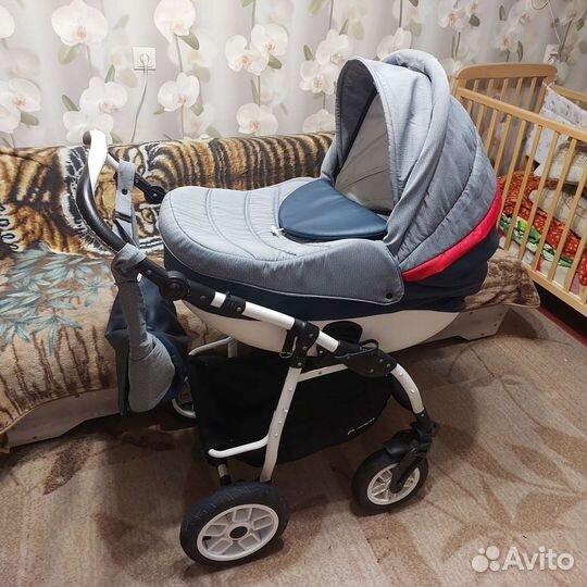 Коляска детская 3 в 1