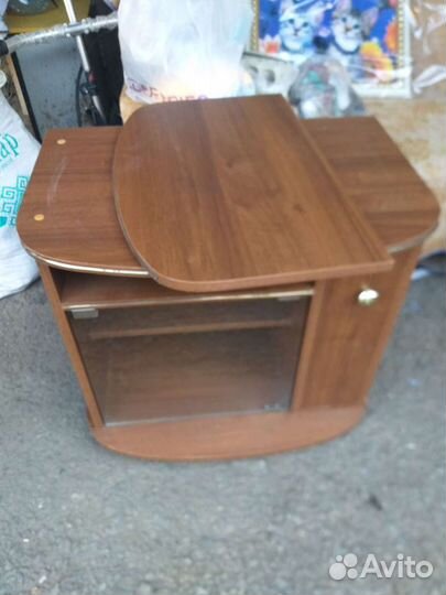 Тумба под телевизор