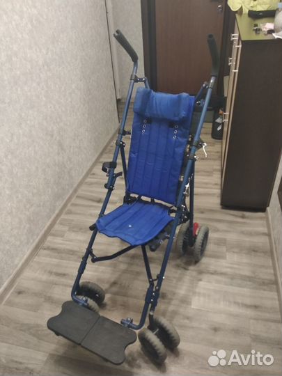 Прогулочная коляска трость для детей с дцп